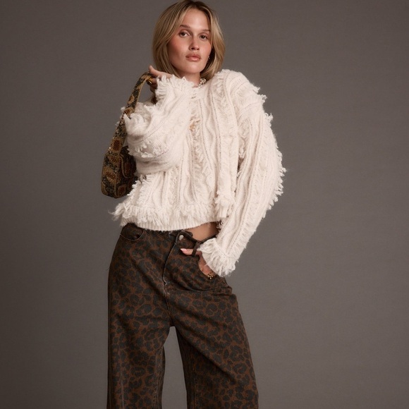 12th Tribe Lorie Beige Fringe Sweater Boho Oversized Crewneck Sweater Women’s M - Picture 3 of 12